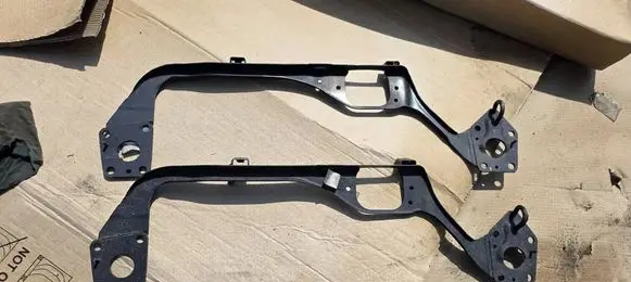 Audi A4 S4 B5 8D Front bumper support beam 8D0805851F