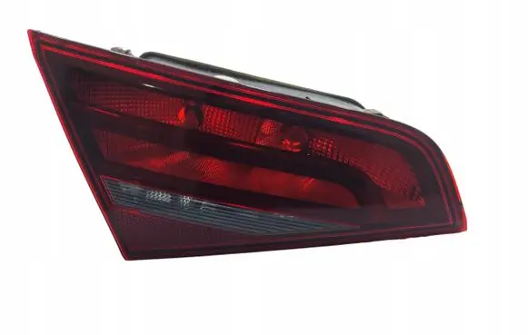 Audi A3 S3 8V Tailgate rear/tail lights 8V4945093