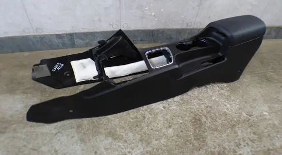 KIA Ceed Center console CART84651A2000 84651A2000 2189967