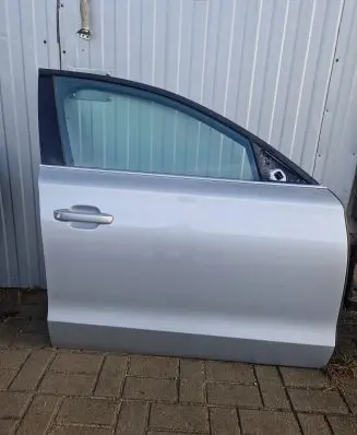 Audi A8 S8 D4 4H Front door