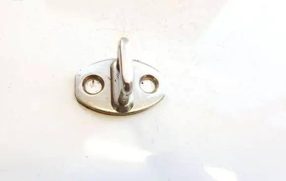 Seat Toledo III (5P) Rear door lock loop/hook striker 