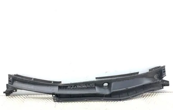 Lexus IS III XE30 Wiper trim 5570853120