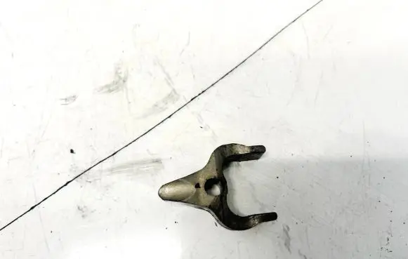 BMW 5 GT F07 Fuel Injector clamp holder