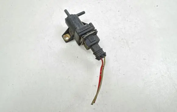 Renault Laguna II Turbo solenoid valve 7700102545 HCM100788