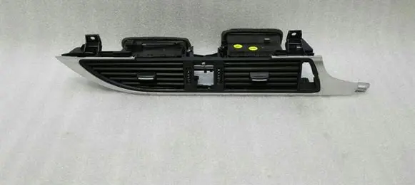 Audi A7 S7 4G Dash center air vent grill 4G2820951