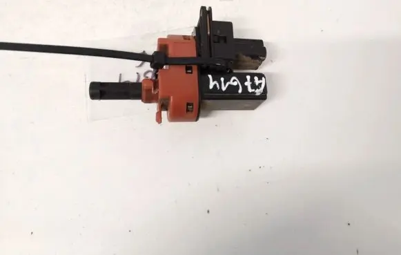 Mazda 6 Brake pedal sensor switch 2s6t7c534aa 2s6t-7c534-aa