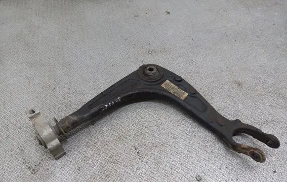 Peugeot 407 Front lower control arm/wishbone