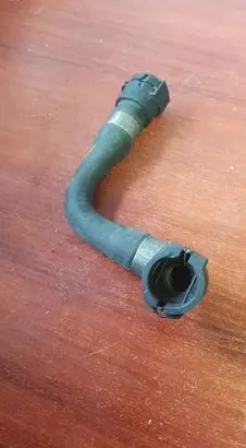 BMW 7 E38 Engine coolant pipe/hose 1711389