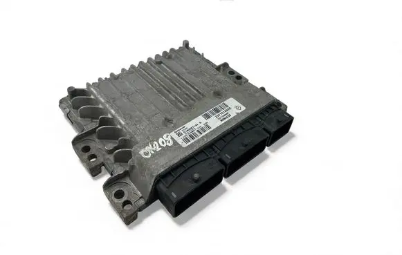 Renault Megane III Engine control unit/module ECU 237101495R S180067144A