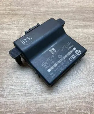 Volkswagen PASSAT B6 Gateway control module 3C0907530C 402063TFJ