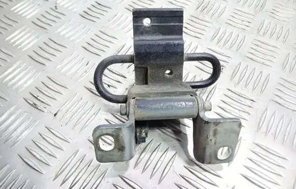 Audi A6 S6 C4 4A Rear door lower hinge 4A0833412A