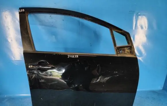 Toyota Prius xw60 Front door 6700147152