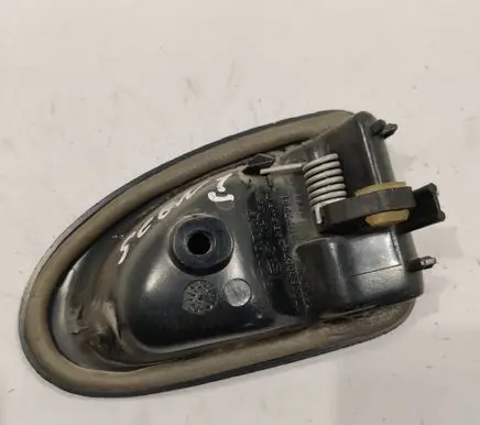 Renault Scenic I Rear door interior handle 7700830078