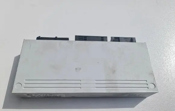 BMW X3 E83 Comfort/convenience module 9161931 57762110