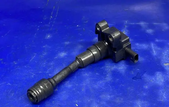 Ford Focus High voltage ignition coil CM5G12A366CB