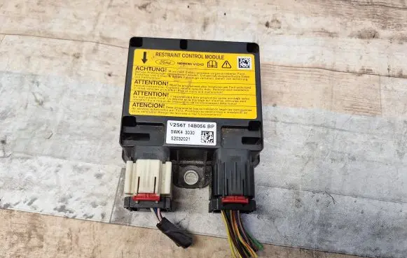 Mazda 2 Airbag control unit/module 2S6T14B056BP 52032021 5WK43030