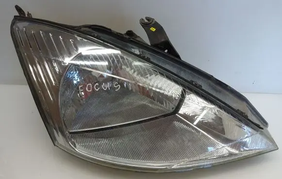 Ford Focus Headlight/headlamp