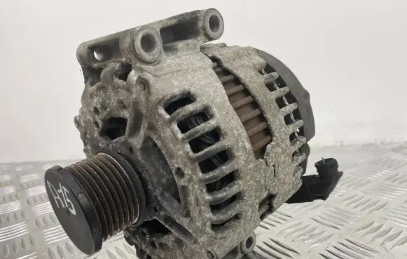 Mercedes-Benz CLS C219 Generator/alternator A0131546402