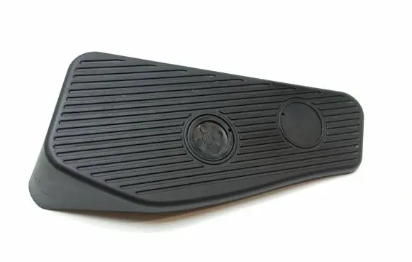 KIA Niro Foot rest pad/dead pedal 