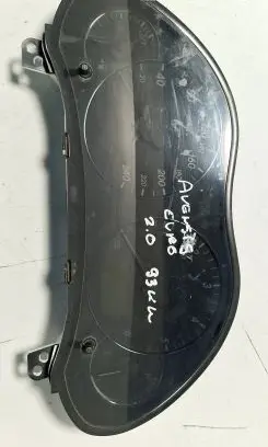 Toyota Avensis T250 Speedometer (instrument cluster) 8380005C00C