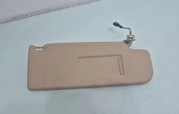Volkswagen Golf Plus Sun visor 
