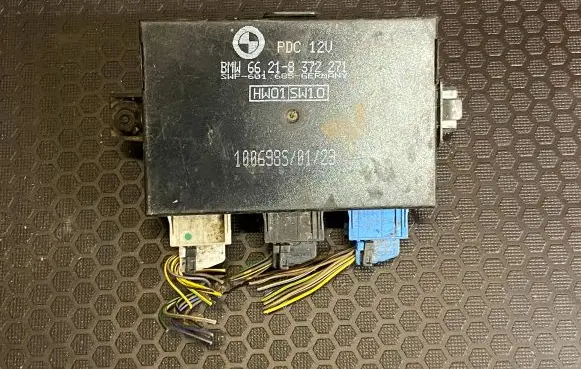 BMW 7 E38 Parking PDC control unit/module 66218372271 8372271