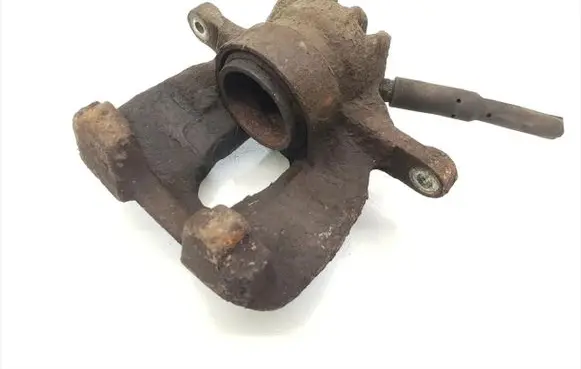Peugeot 3008 II Front brake caliper
