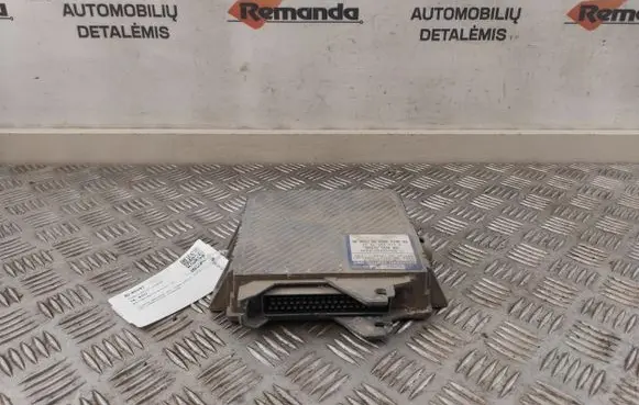 Mercedes-Benz E W210 Engine control unit/module ECU A0165457632