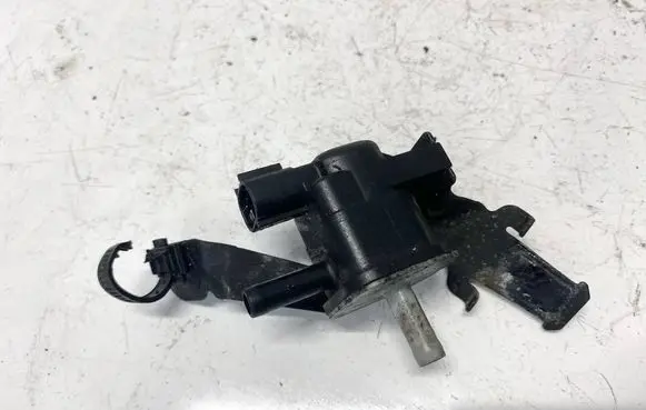 Toyota Yaris Turbo solenoid valve