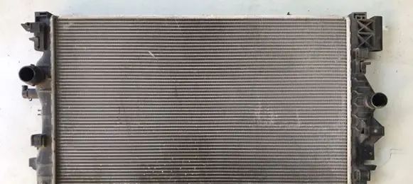 Opel Zafira C Coolant radiator 13393983
