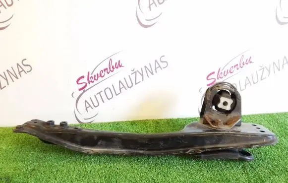 Toyota Corolla Verso E121 Front subframe