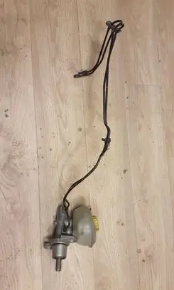 Audi A6 S6 C5 4B Master brake cylinder 8D0611301