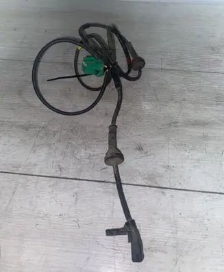 Volvo S80 ABS rear brake sensor 9472457