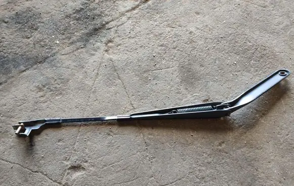 BMW X5 E70 Front wiper blade arm