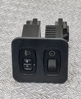 Mitsubishi Pajero Headlight level height control switch MR4026