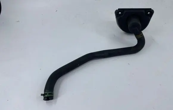 Renault Master III Oil fill pipe 8200795333