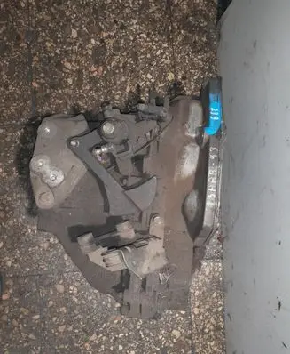 Manual 6 speed gearbox