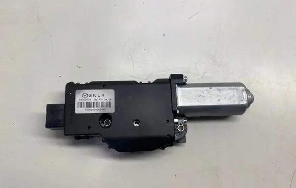 Mazda 6 Headlining lighting console trim 