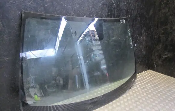Mercedes-Benz ML W166 Front windscreen/windshield window STI04