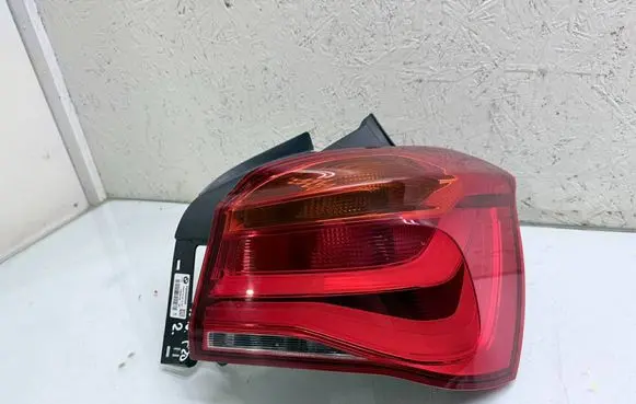 BMW 1 F20 F21 Rear/tail lights 7359018 735901810