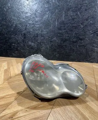 Mercedes-Benz C W203 Headlight/headlamp A2038201259