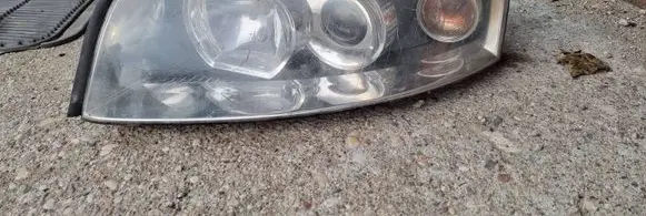 Audi A4 S4 B7 8E 8H Headlight/headlamp