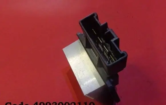 Mitsubishi Pajero Heater blower motor/fan resistor 4993002110