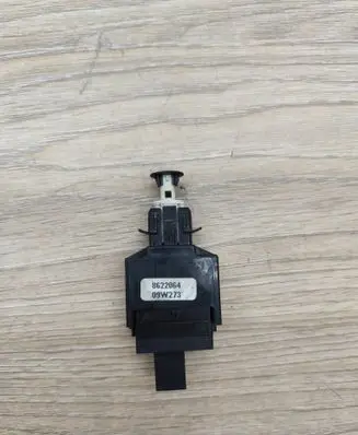 Volvo XC90 Brake pedal sensor switch 8622064 09W273