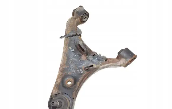 Land Rover Discovery 3 - LR3 Front lower control arm/wishbone
