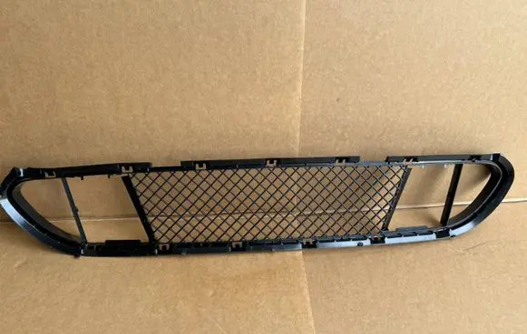 BMW iX Front bumper lower grill 7896586