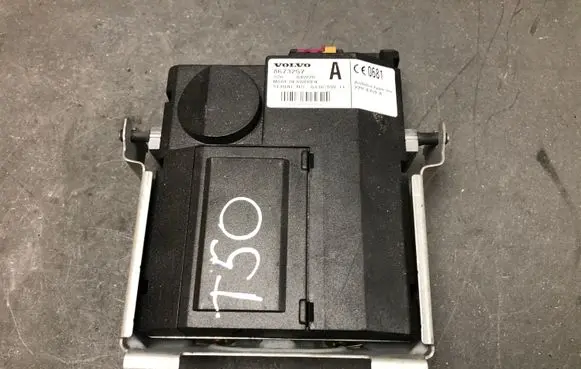 Volvo XC60 Engine control unit/module 2204359A 8673257