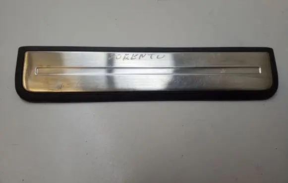 KIA Sorento Side skirt rear trim 858893E000