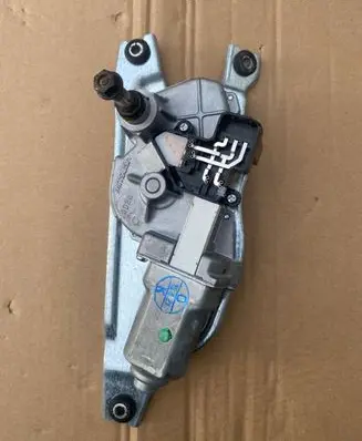 BMW 2 F45 Rear window wiper motor 18558210 7320260