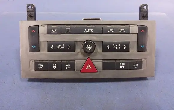 Peugeot 407 Climate control unit 96573322YW